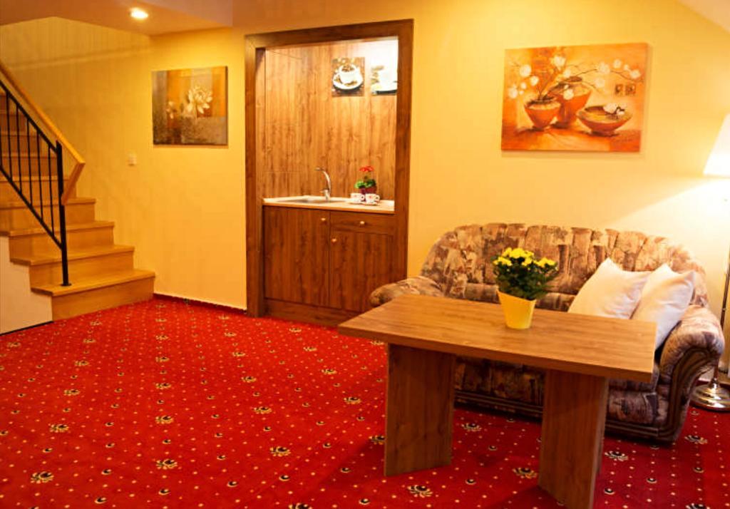 Apartmany Holiday Trebic Room photo